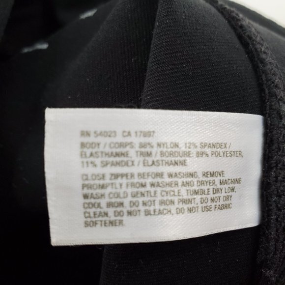 Gap Fit Capris XS Gfast Black Gray white Stripe Le‎ - Picture 6 of 8